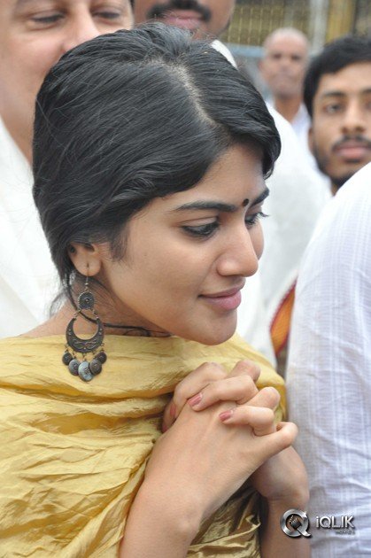 Lie-Movie-Team-At-Tirumala